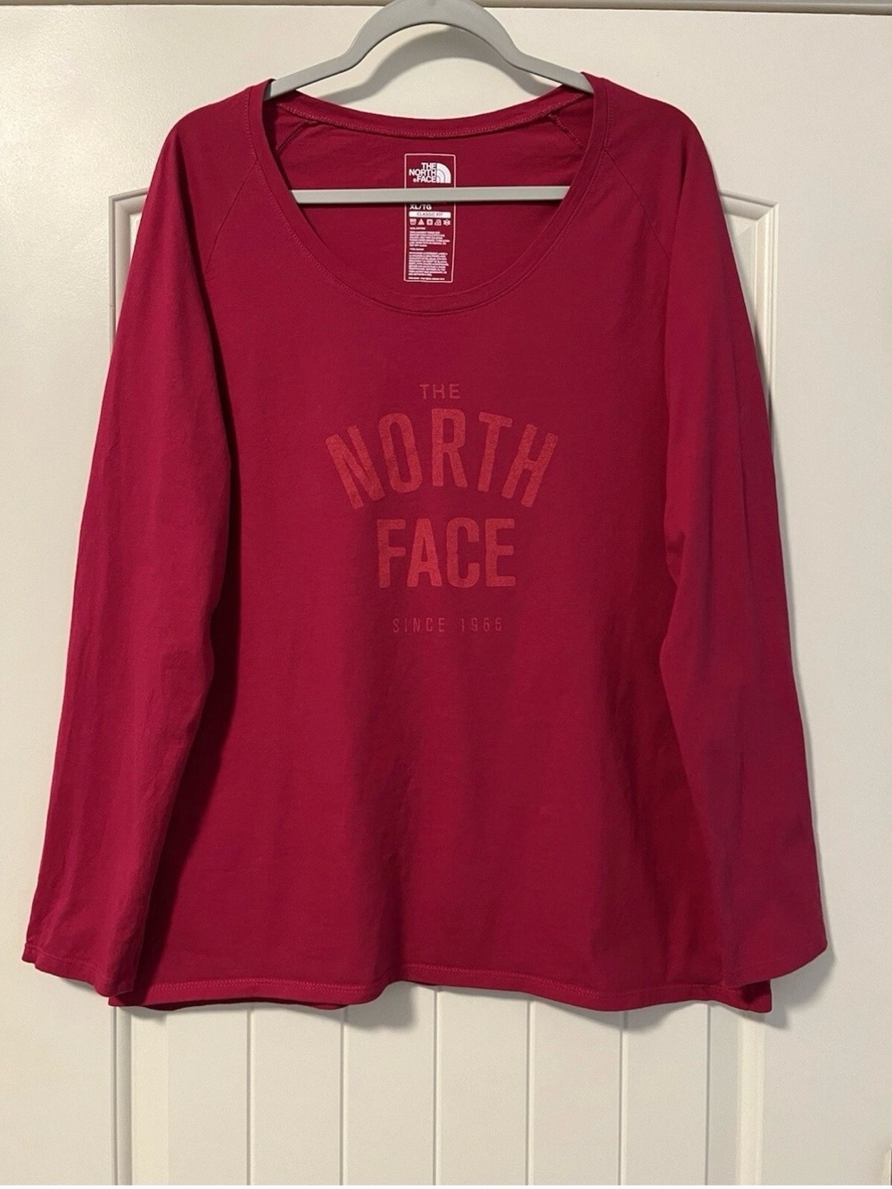 The North Face Women’s Long Sleeve Hot Pink  T- Shirt Size XL